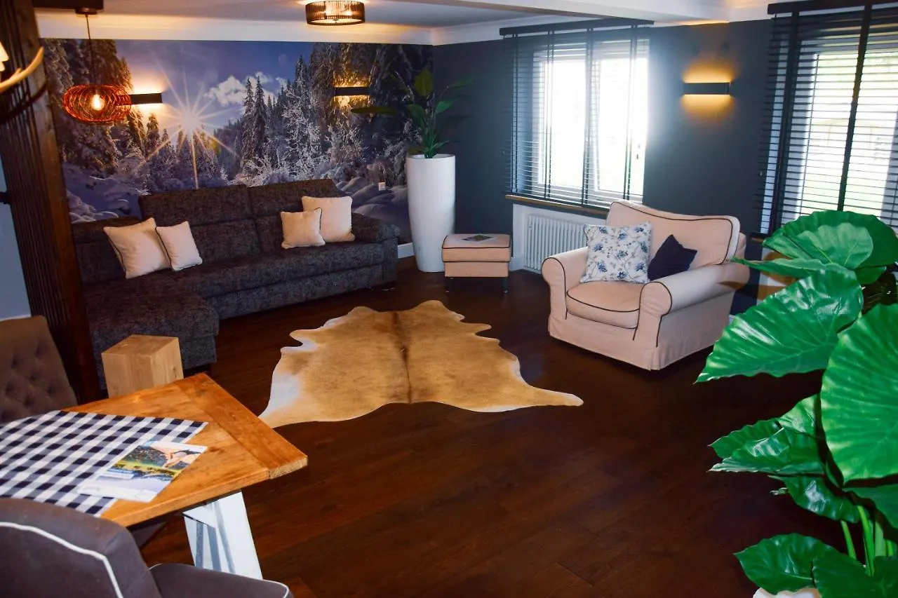 Hotel Alpenliebe - Sauna & Whirlpool - Apartments Inzell